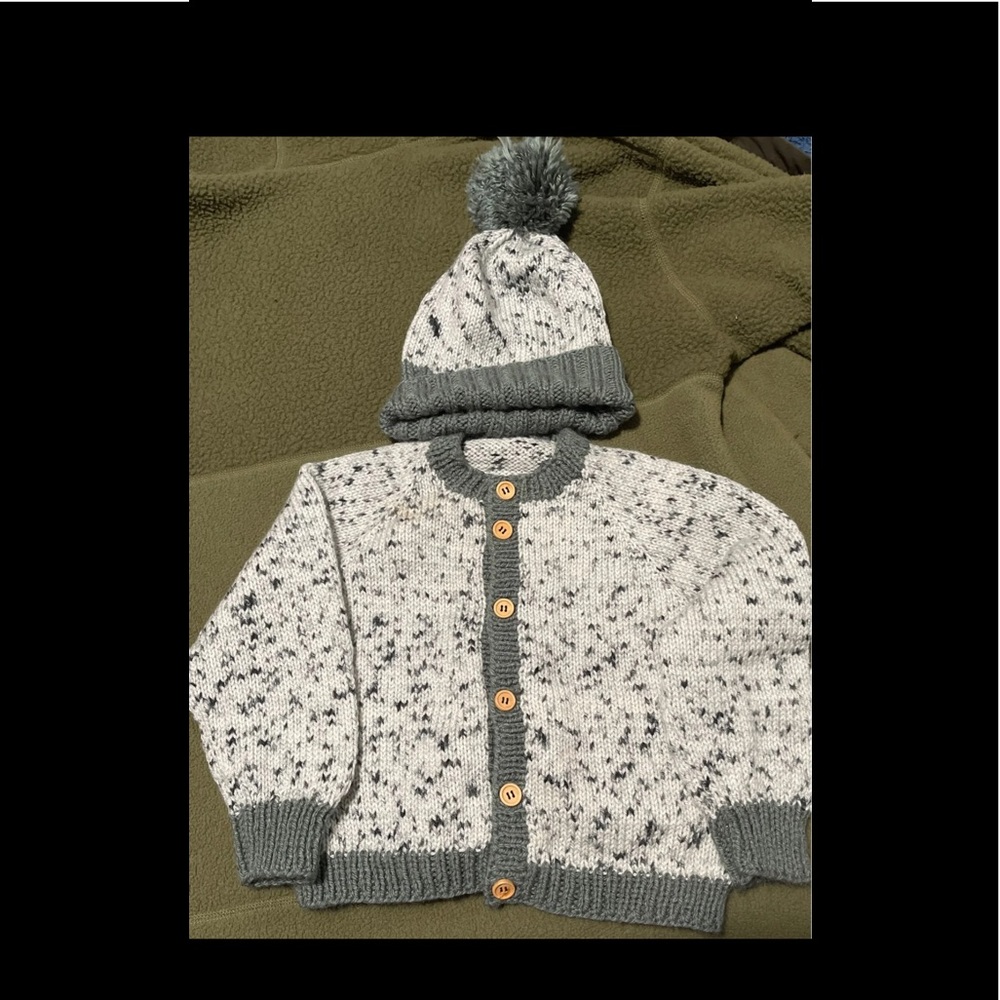 Boys sweater & hat